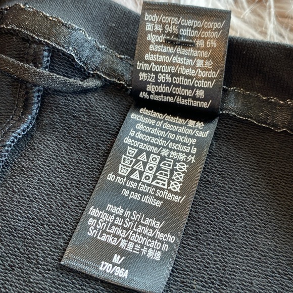 NWT Victoria's Secret Sport Black Dress Keyhole Detail Swim Cover - Picture 7 of 7